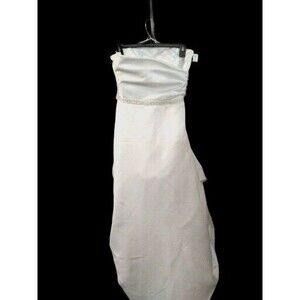 Wedding dress size 8 Mori Lee/With train  Removable  Spaghetti Strap.